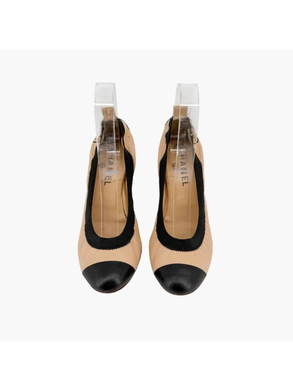 Chanel Beige Black Cap Toe CC Leather Pumps Heels Size 40 US 9-9.5 Stretch